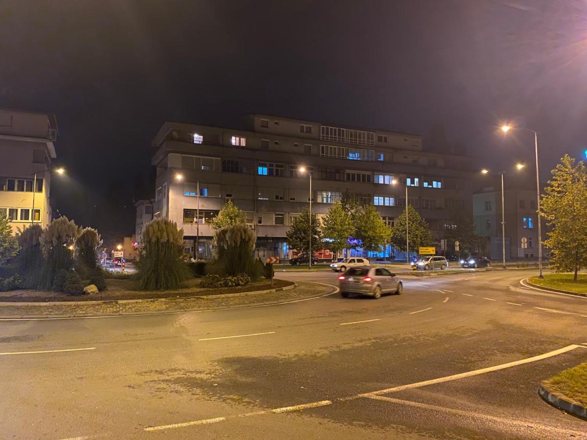 Apartman "Amy Delux" Zenica Exteriör bild